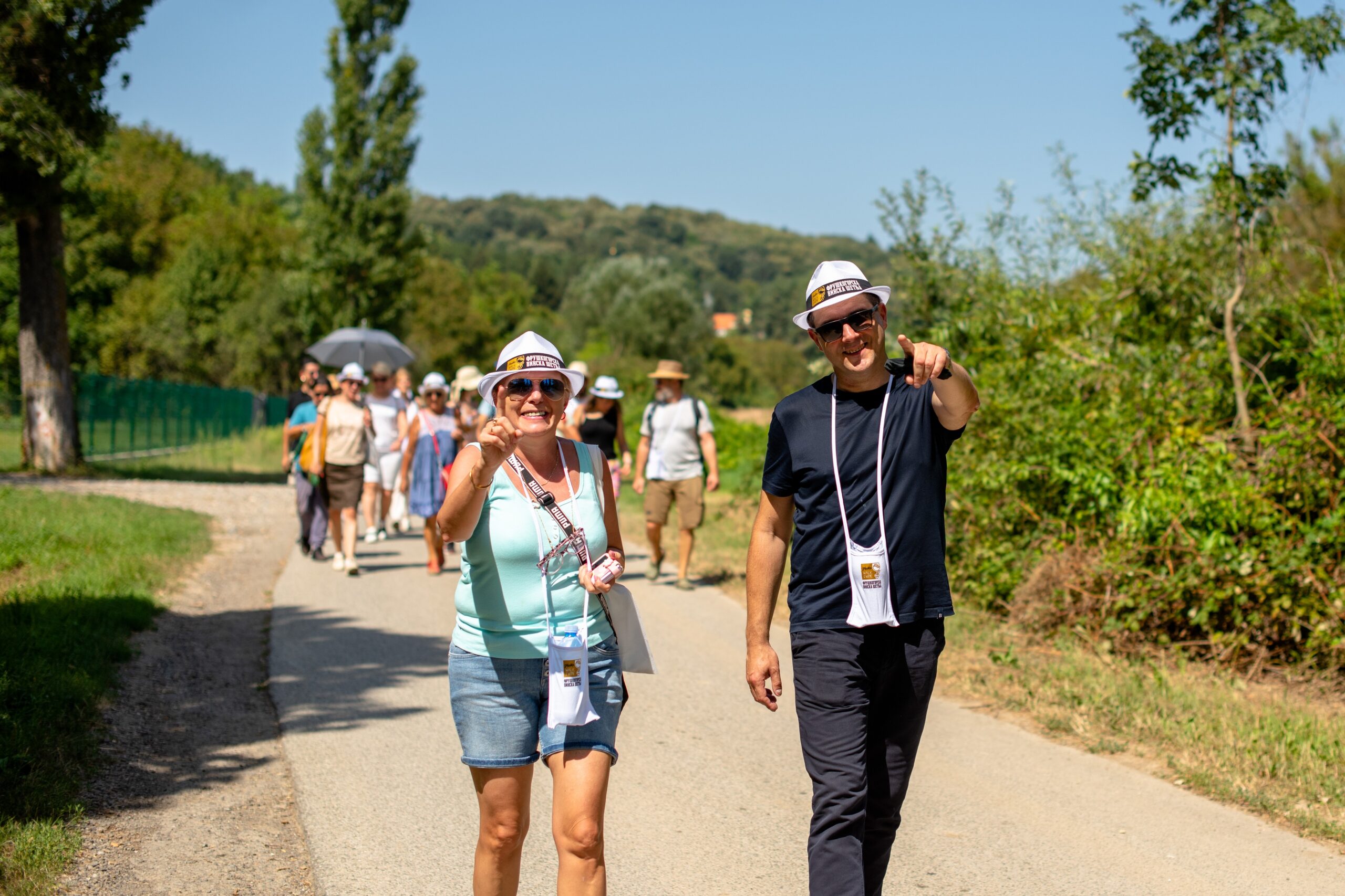 Učesnici Fruškogorske vinske šetnje