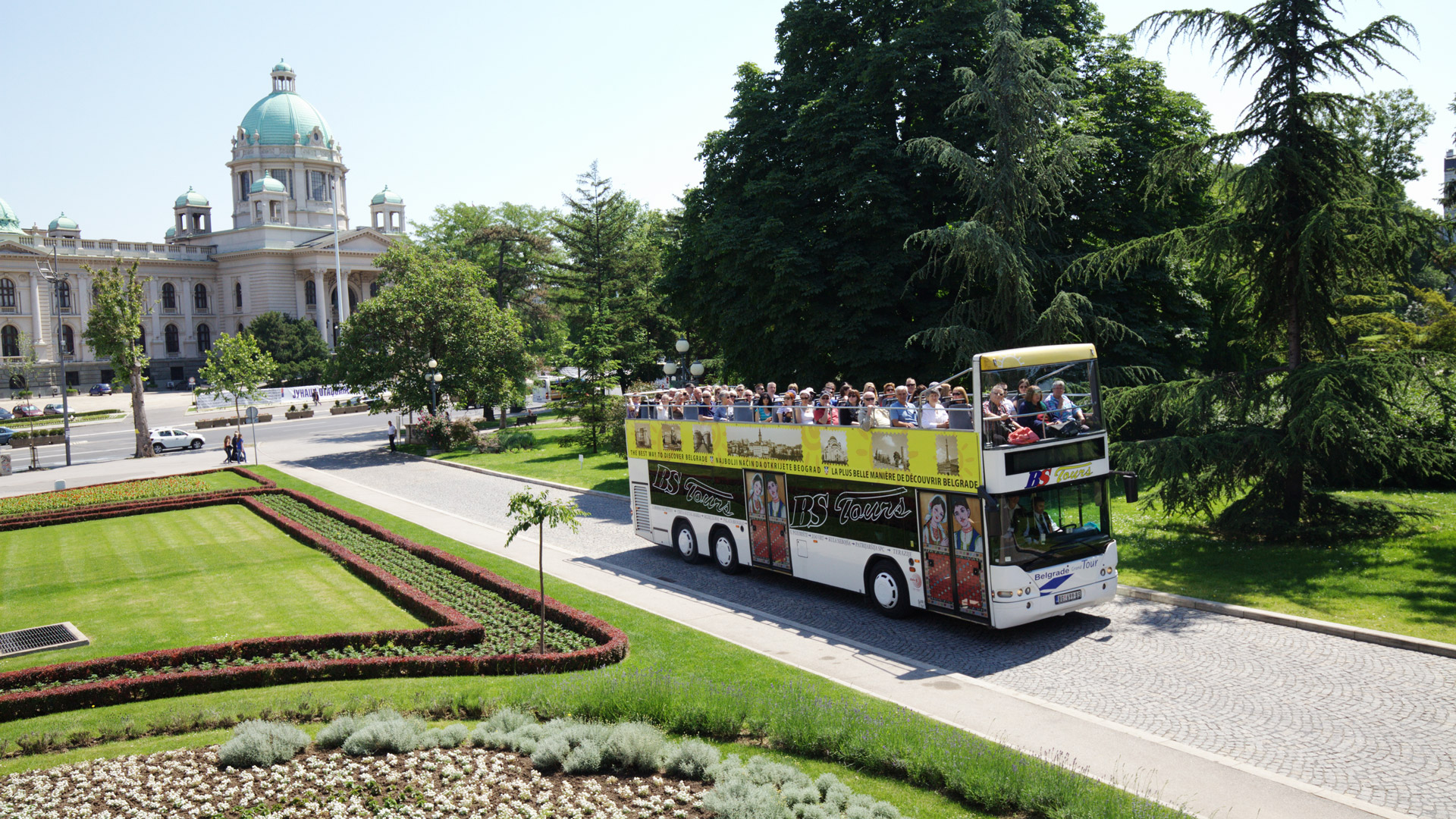 open top bus tour belgrade